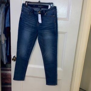 White House Black Market